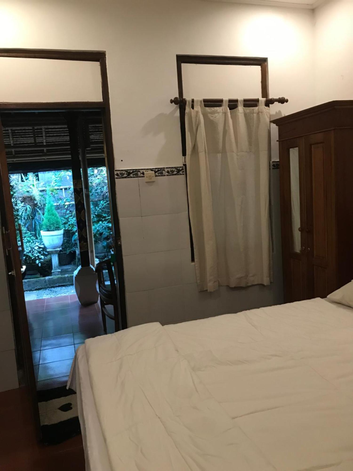 1Bd Guest House In Family Compound1, 15 Minute Walk To Yoga Barn Ubud Exterior foto
